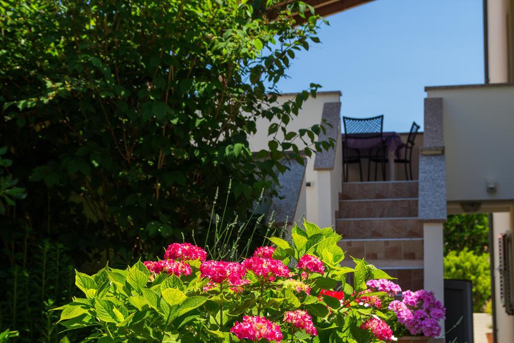 Apartmani Dorita Mali Losinj Ngoại thất bức ảnh